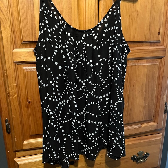 Tops - 4/$20 Spaghetti strap light weight blouse